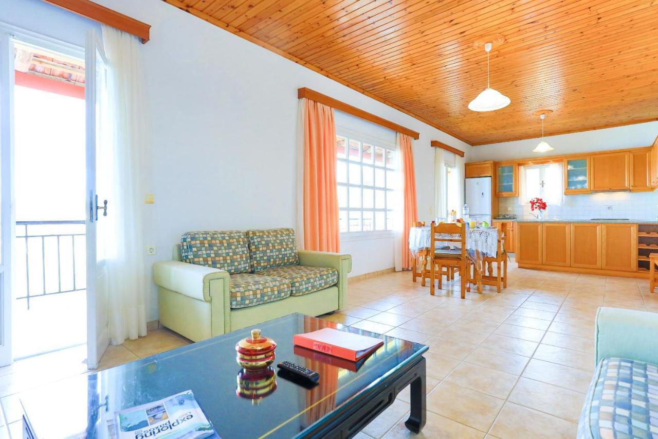 Villa Meropi Гайос Екстериор снимка