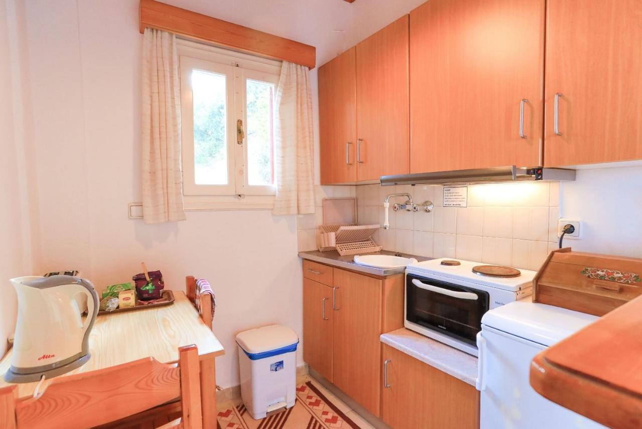 Villa Meropi Гайос Екстериор снимка