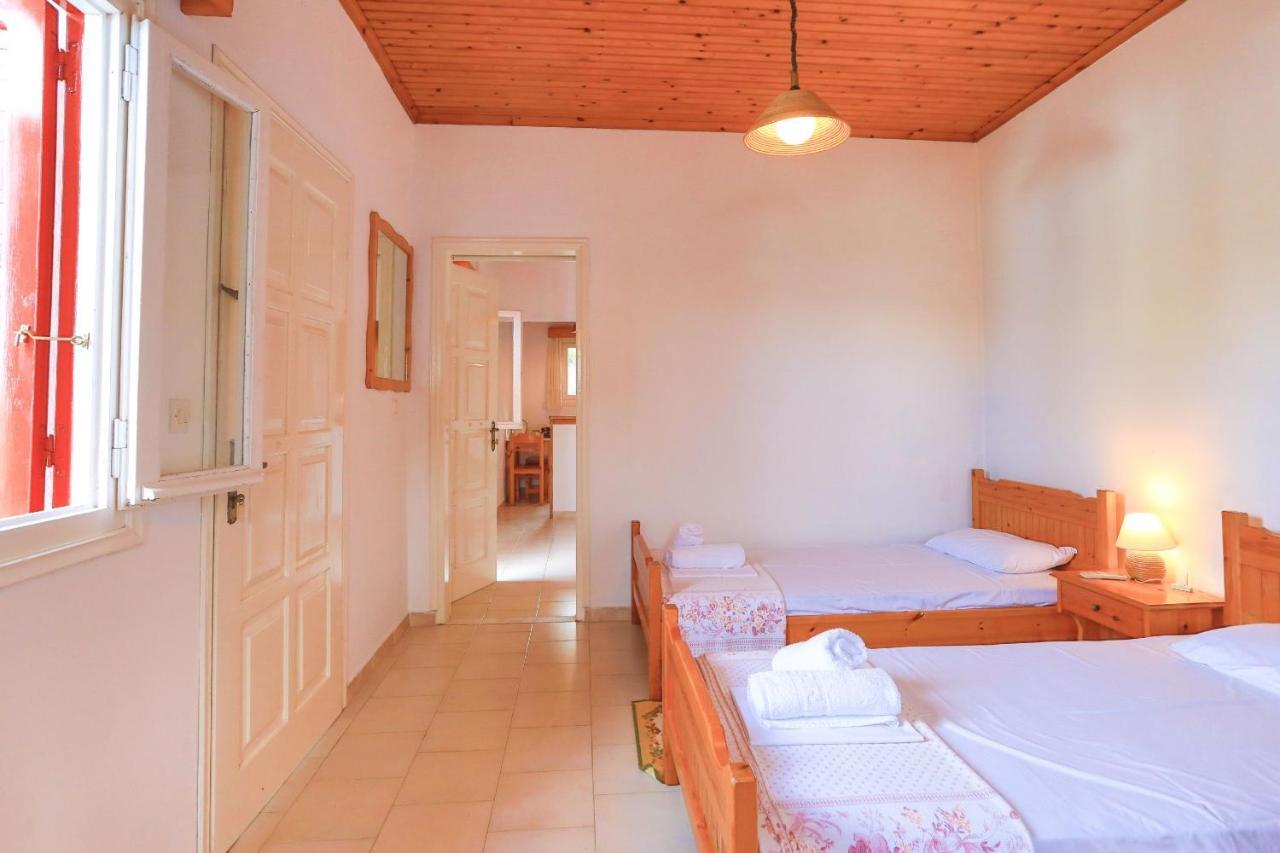 Villa Meropi Гайос Екстериор снимка